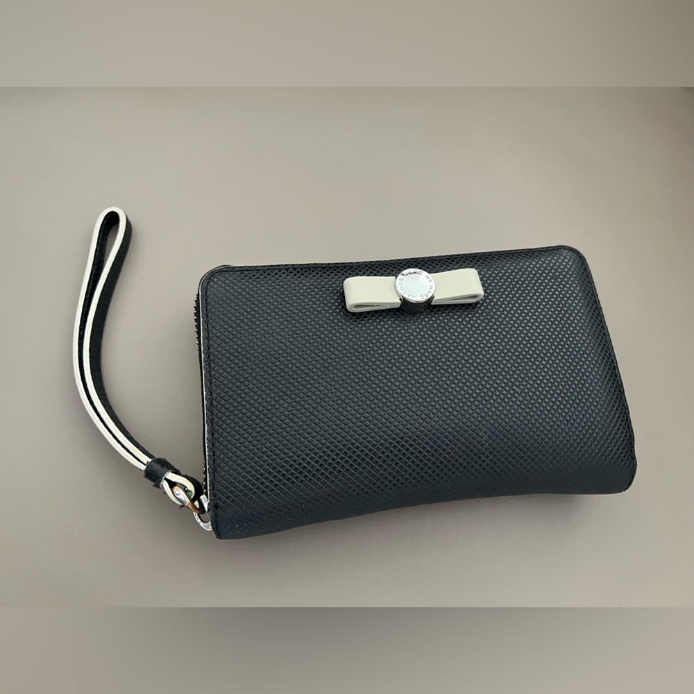 Marc by Marc Jacobs Black Leather Wallet